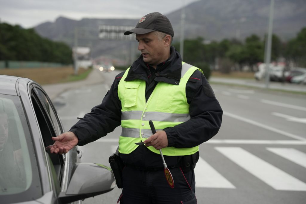 Bar: Uhapšene dvije osobe kod kojih je pronađena marihuana