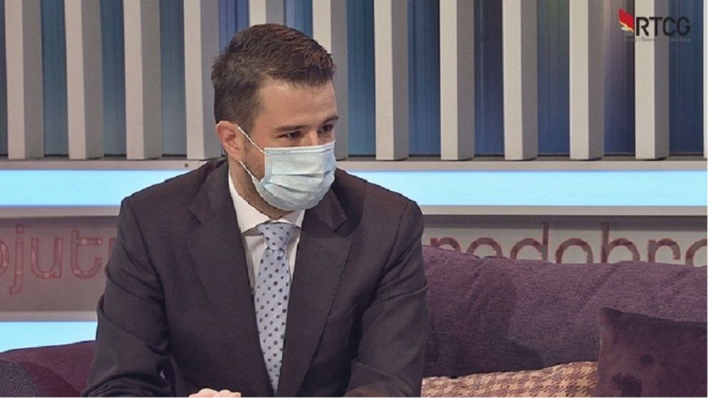 jakov s maskom milatovic