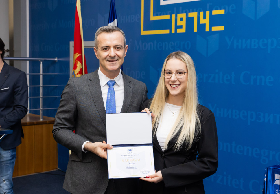Sofija Milić – najbolja studentkinja Filološkog fakulteta sa prosjekom 10