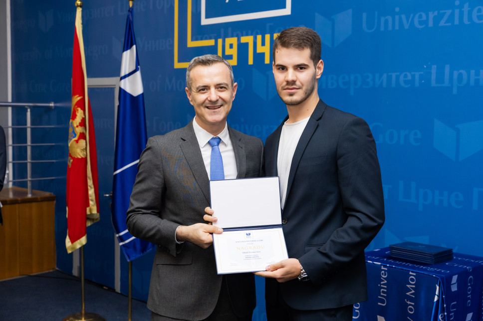 Najbolji student Pravnog fakulteta Nikola Kovačević prvi ugovor o zajmu napisao sa devet godina