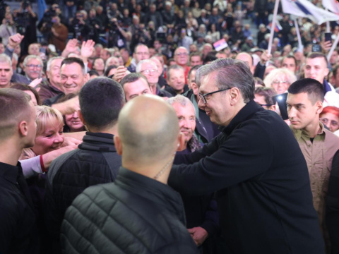 ISTRAŽIVANJE OPOZICIONOG DEMOSTATA RAZBILO U PARAMPARČAD SNOVE BLOKADERA: Rezultati koje imaju Vučič i SNS razlog su lojalnih glasova građana!