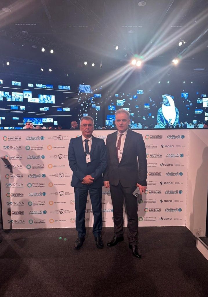 EPCG dio crnogorske delegacije na globalnom forumu energetske tranzicije