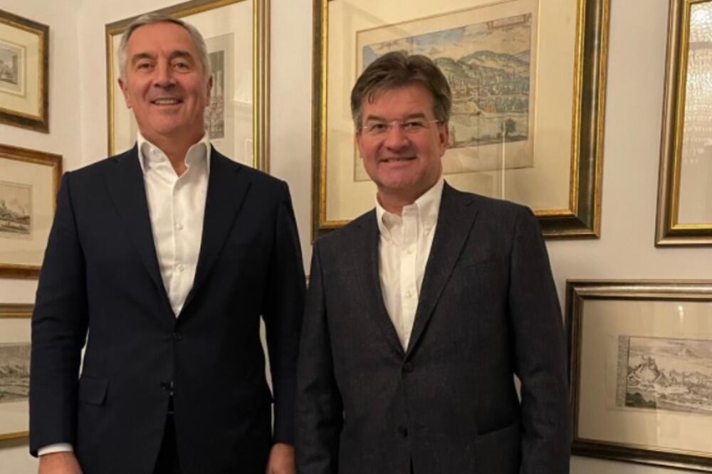 5372439_milo-djukanovic-i-miroslav-lajcak_ls