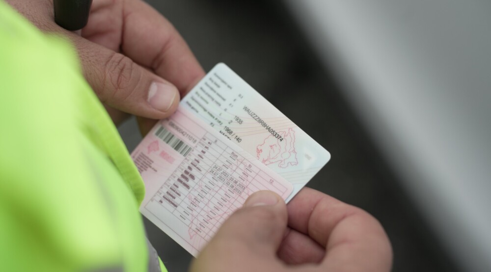 Crna statistika u Tivtu: Svaki drugi kontrolisani vozač u prekršaju