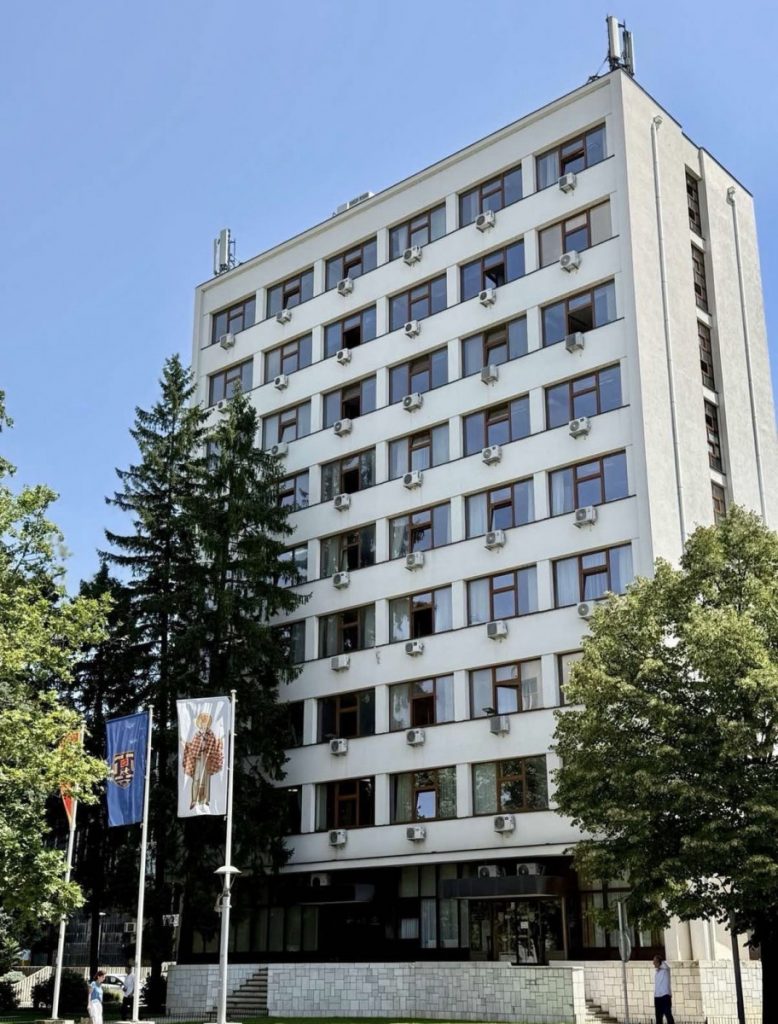 Skupština opštine Nikšić i NVO Ozon organizuju kampanju „Znanjem do zelene budućnosti“