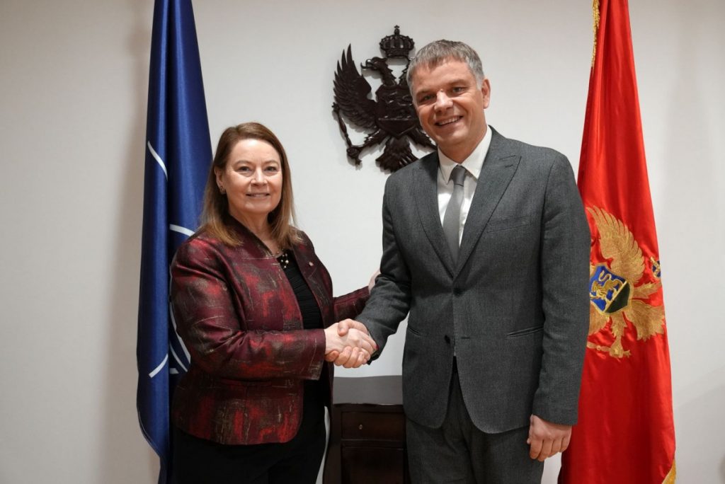 Direktor ANB-a Ivica Janović sastao se sa odlazećom ambasadorkom SAD-a