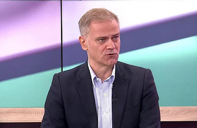 Borko Stefanović izneo niz neistina o srpskoj delegaciji u Davosu i pokazao neznanje o diplomatskim protokolima i pravilima