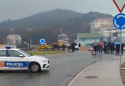 Screenshot 2026-01-24 at 15-51-37 Mještani Park šume Zagorič ponovo blokirali kružni tok na Zlatici Društvo RTCG – Radio Televizija Crne Gore – Nacionalni javni servis