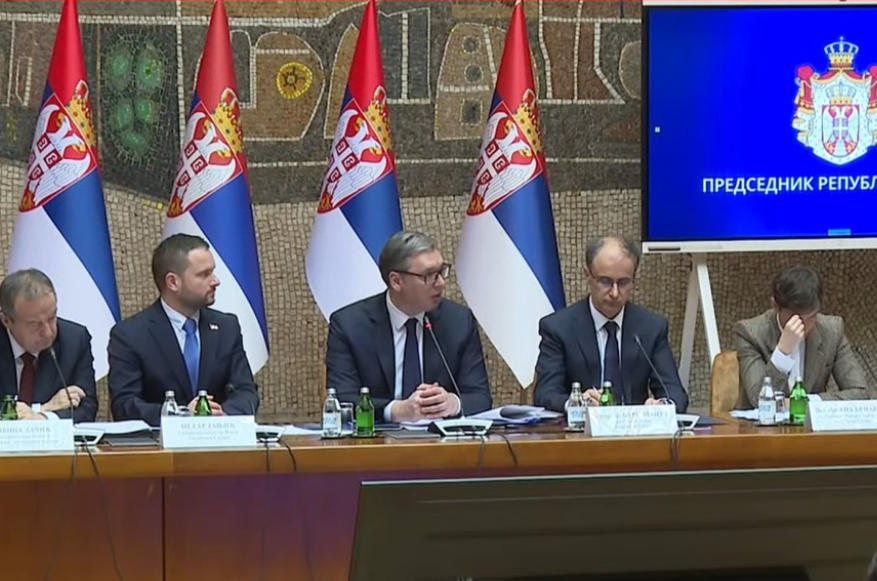 Vučić najavljuje hitne zakone i EDF u Beogradu za 15 dana