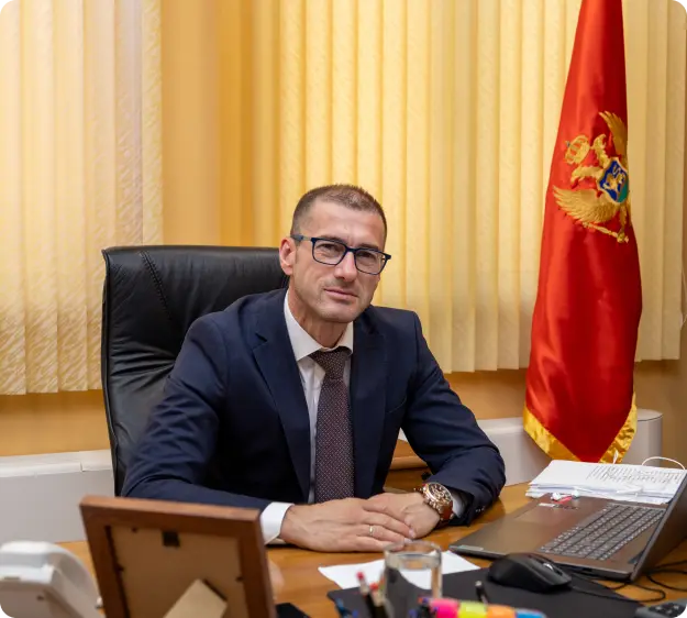 aleksandar bogavac montefarm