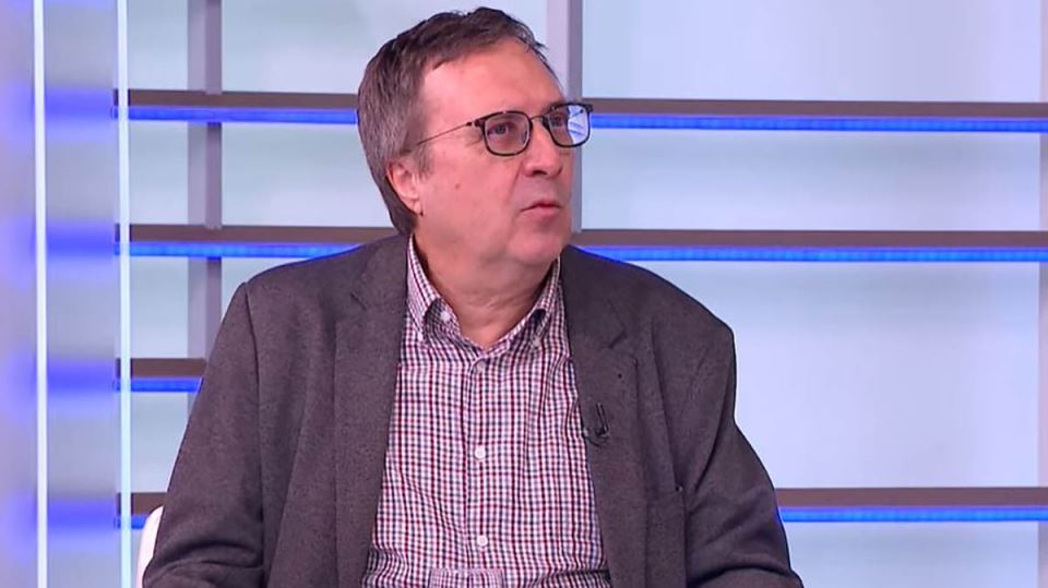 Dr Ivan Stanković, ekspert SZO: „Ovo voće je kralj vitamina C, a za jak imunitet birajte ga u šumećoj tableti.“