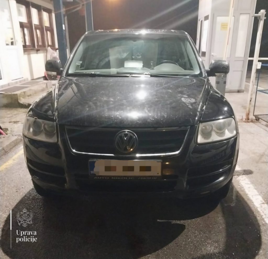 Na graničnom prelazu Metaljka oduzeto vozilo od državljanina Srbije