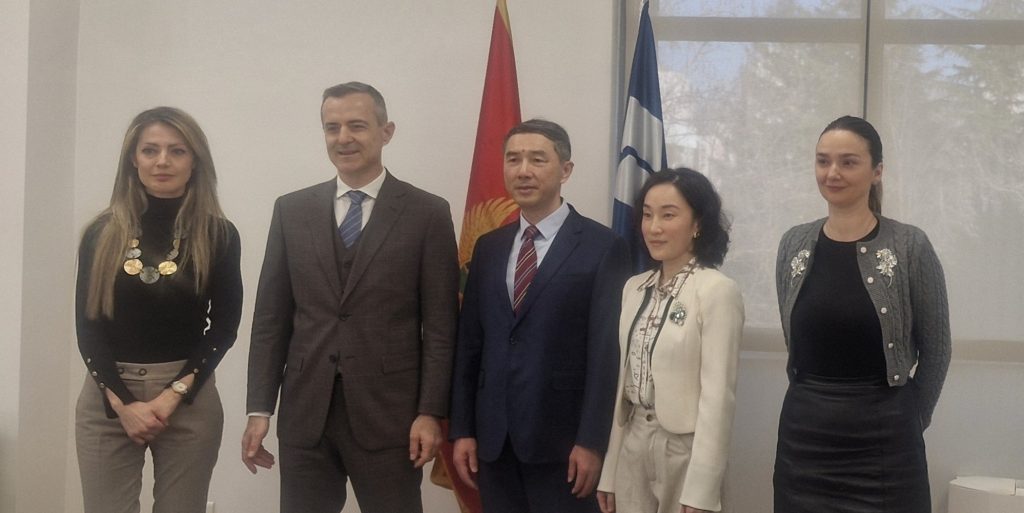 bozovickineskaambasadasastanak-1024×513