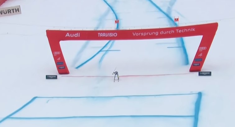 Ajher najbrža u superveleslalomu u Tarviziju