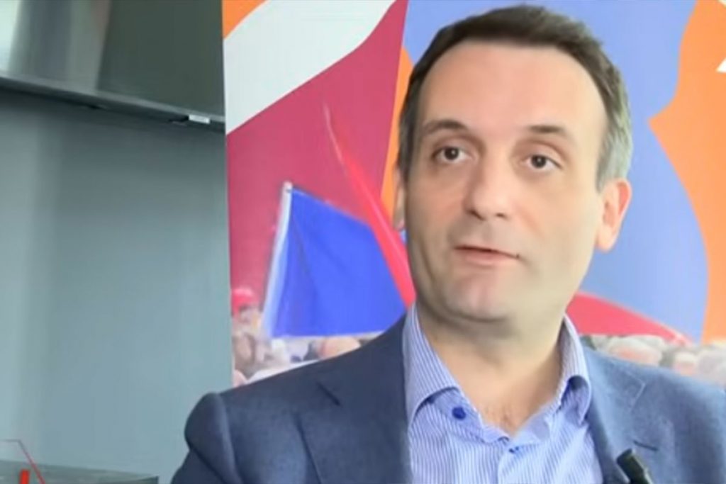 Lider francuskih Patriota: Hajde da prekinemo paranoju, nastavimo dijalog sa Rusijom, ukinemo sankcije i obnovimo trgovinu