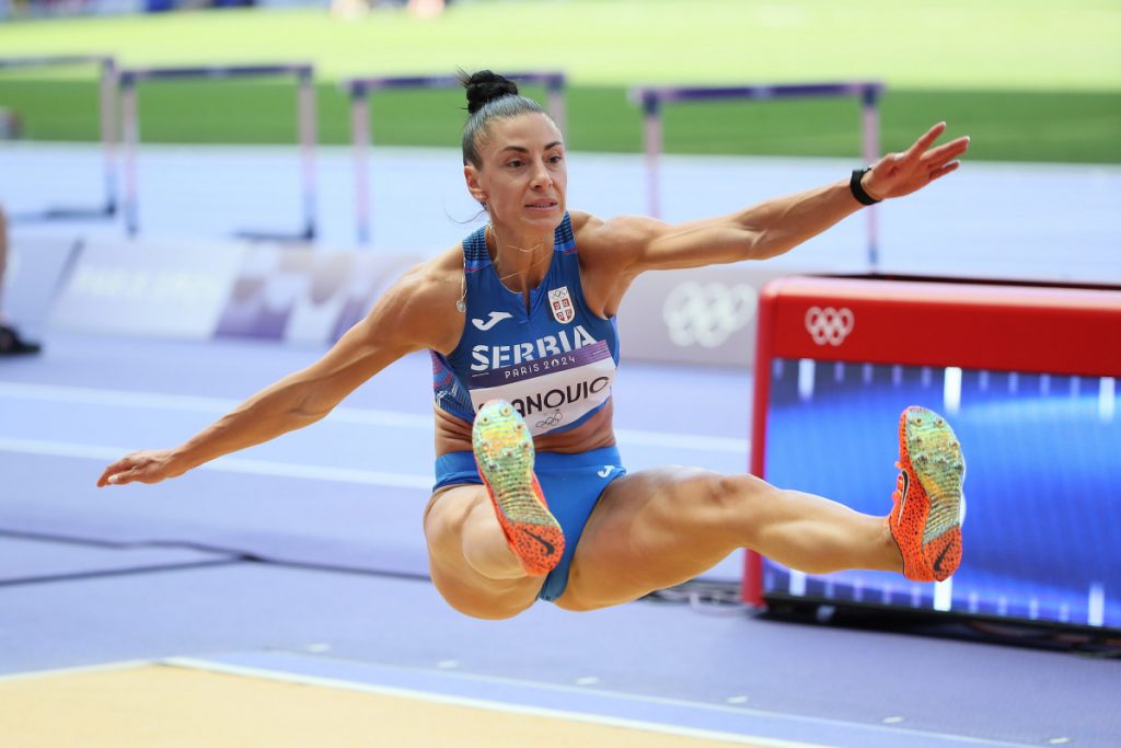 Ivana Španović pobijedila na mitingu u Košicama