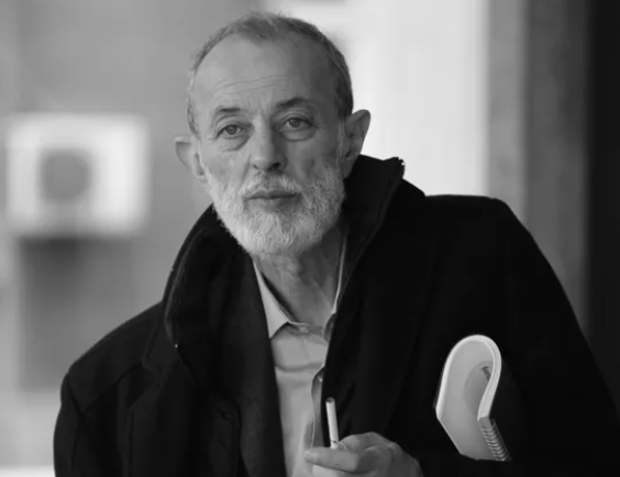Prvi znaci bolesti od koje je preminuo Mika Aleksić: Da postanu kancerogeni, simptomi su potrebni i do 10 godina