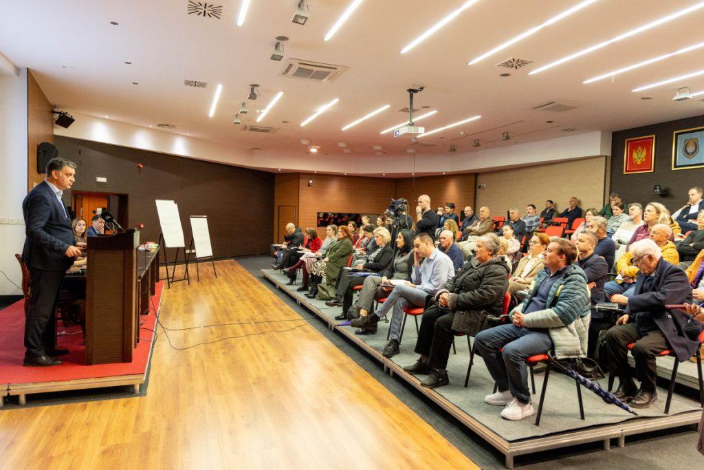 Opština Tivat počela izradu Strategije razvoja turizma i Strategije ruralnog razvoja