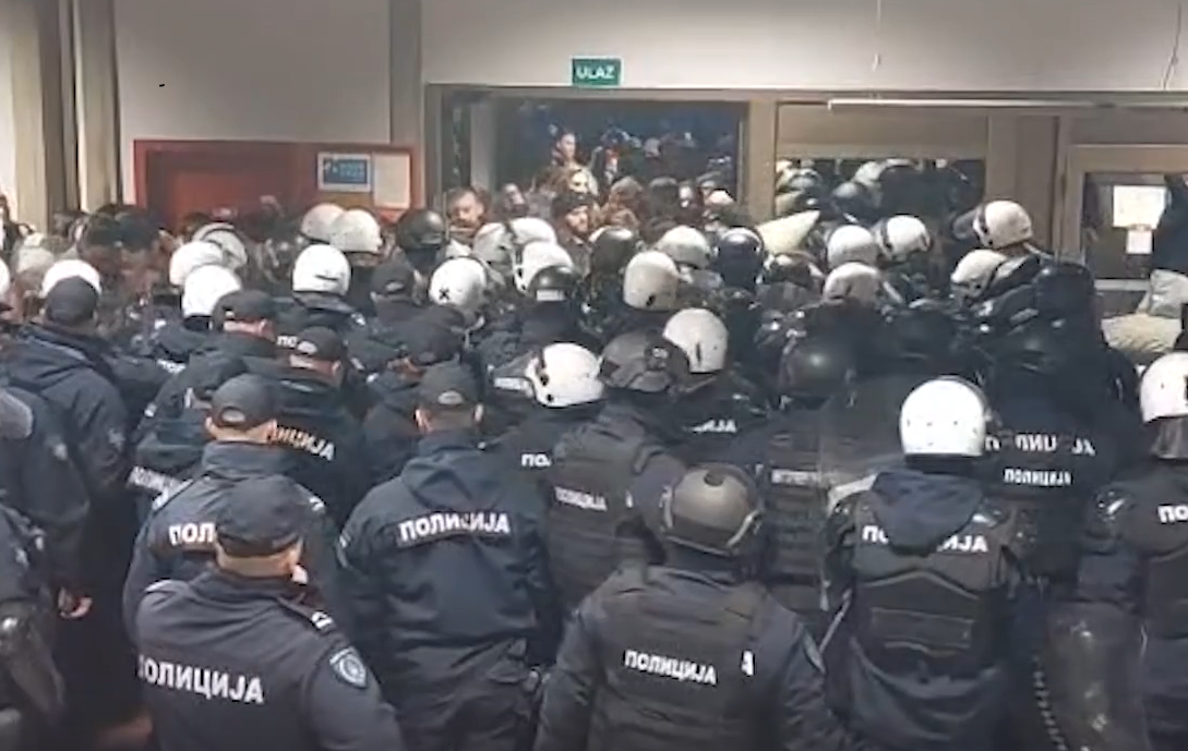 policija
