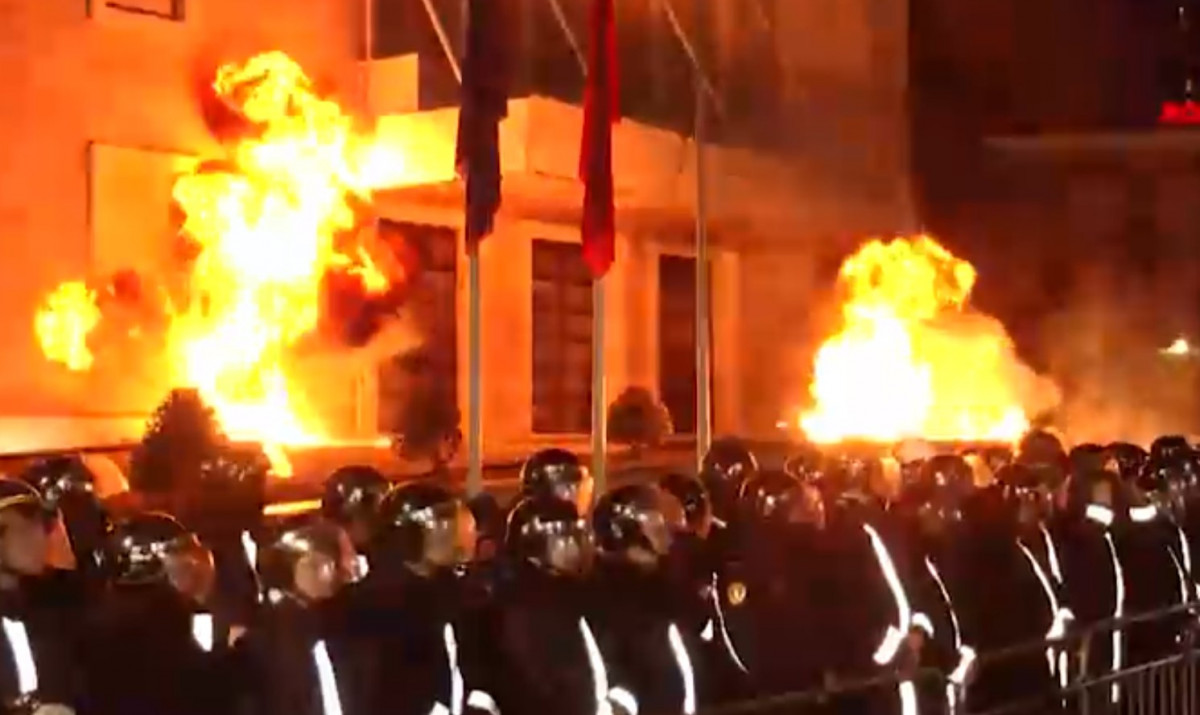 protesti tirana