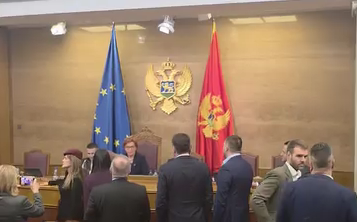 Nakon brojnih bruka, DPS-u ostala još samo buka