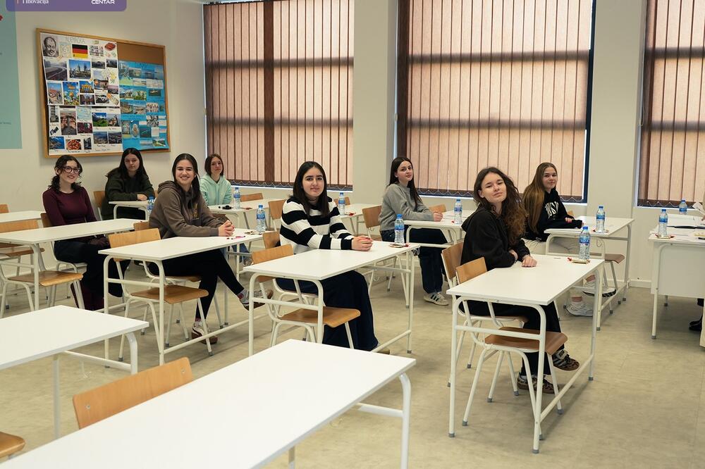 Na državnom takmičenju oko 10 odsto više prijavljenih učenika nego prošle godine