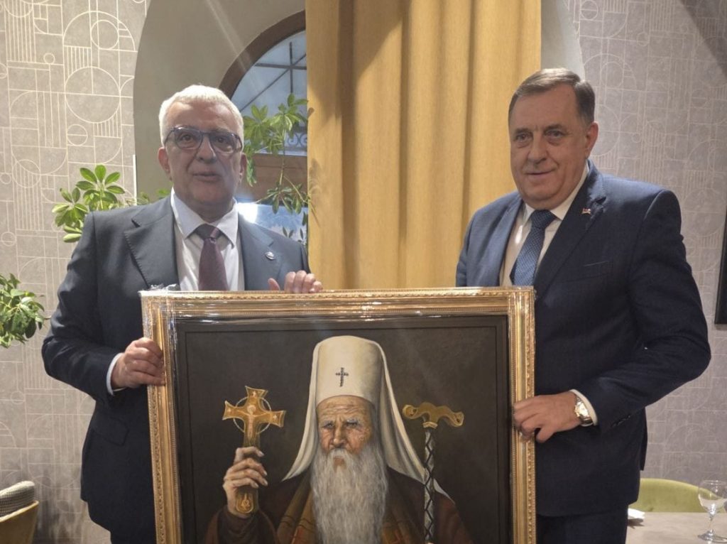 Mandić sa Dodikom u Trebinju: Granice nisu prepreka za kulturno i duhovno jedinstvo srpskog naroda