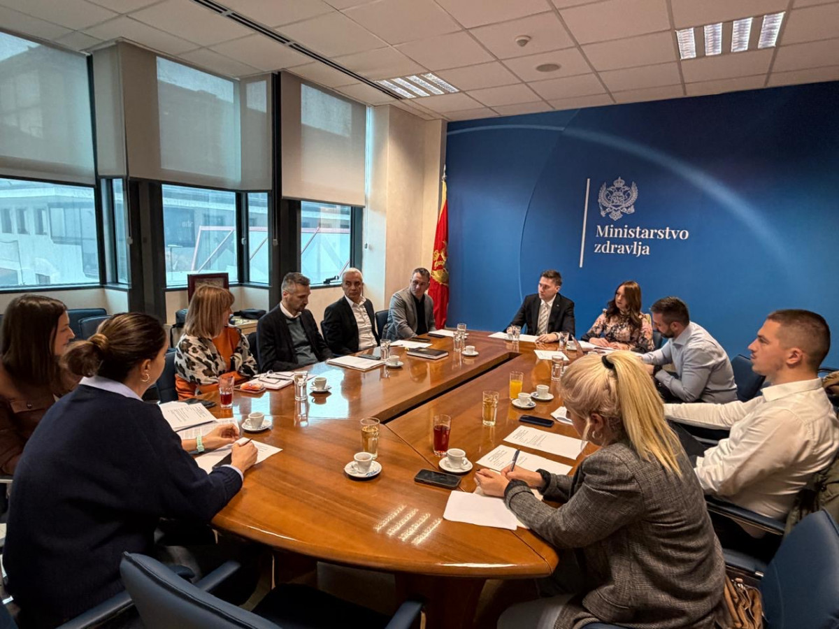 710dc419-1b50-4d9c-8787-c0b96350f8bc
