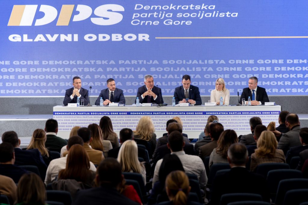 Od referenduma do partijske države: DPS pretvorio državne institucije u glasačku mašineriju