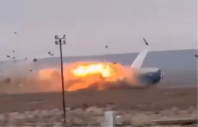 Rusija: Pao avion