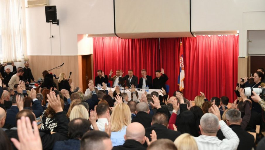 Upozorenje sa sastanka predstavnika srpskog naroda na Kosmetu: Kurti planira da protjera 10.000 Srba za KiM