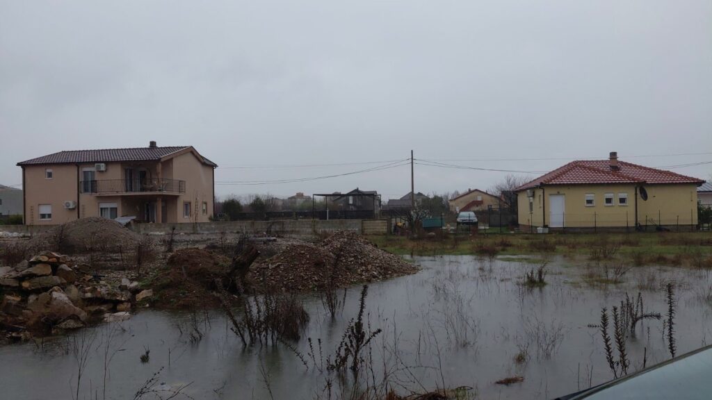 TOLOŠI