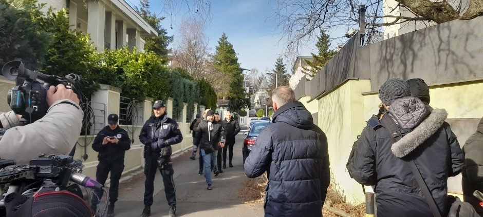 Čolić nije bio u kući kada je bačena bomba: Sve je u redu, hvala Bogu, svi su dobro