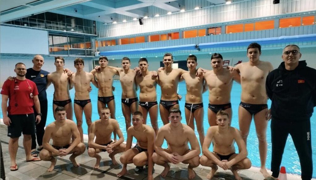 Mladi vaterpolisti na zajedničkim pripremama sa selekcijom Španije