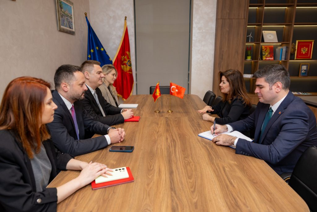 Šahmanović sa turskom ambasadorkom: Dobri politički odnosi snažan temelj za intenzivniju ekonomsku saradnju