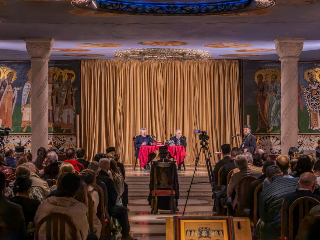 (VIDEO) Grčki ljekar podijelio anegdotu sa mitropolitom Amfilohijem: Preko njega i vladike Atanasija su Grci otkrivali dubinu srpskog naroda