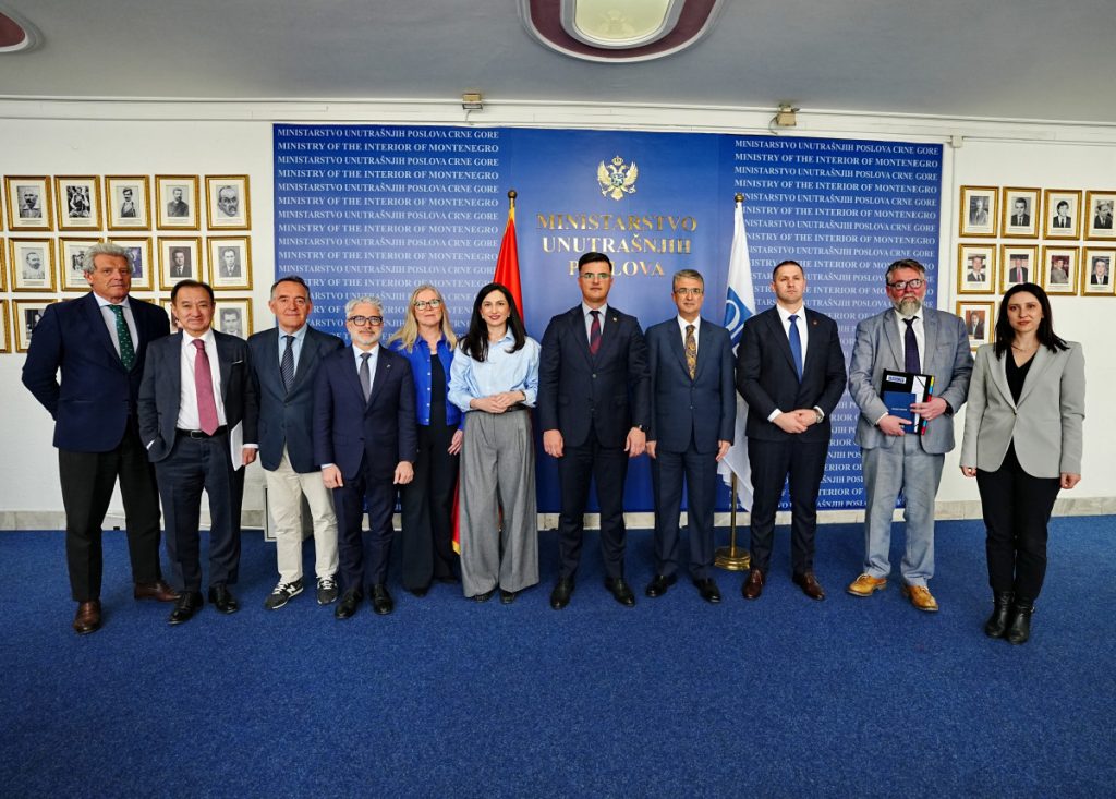 Šaranović sa delegacijom OEBS-a: Online radikalizacija sve veća prijetnja, nužan koordinisan odgovor institucija