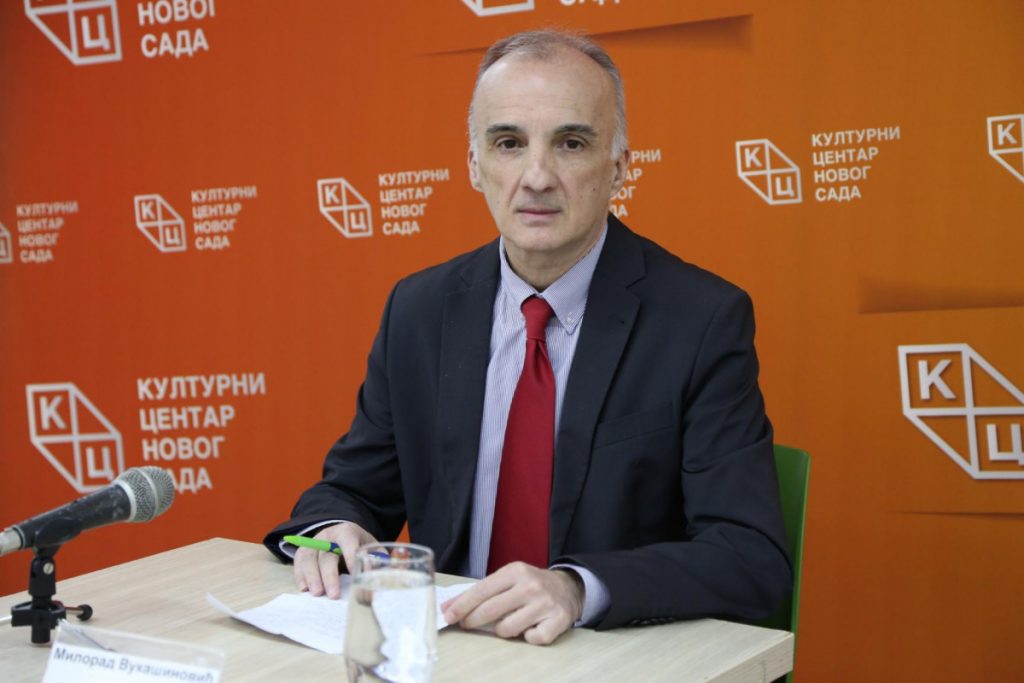 Predavanje novinara i publiciste Milorada Vukašinovića na temu „Jugoslavija: od stvaranja do razvala (II)“ na Jutjub kanalu KCNS