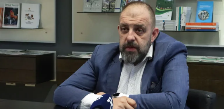 đaković