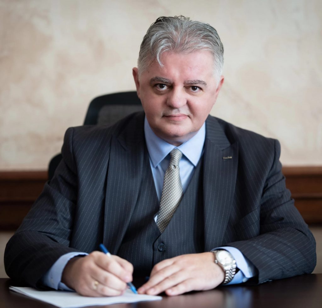 Banovanje Sokrata