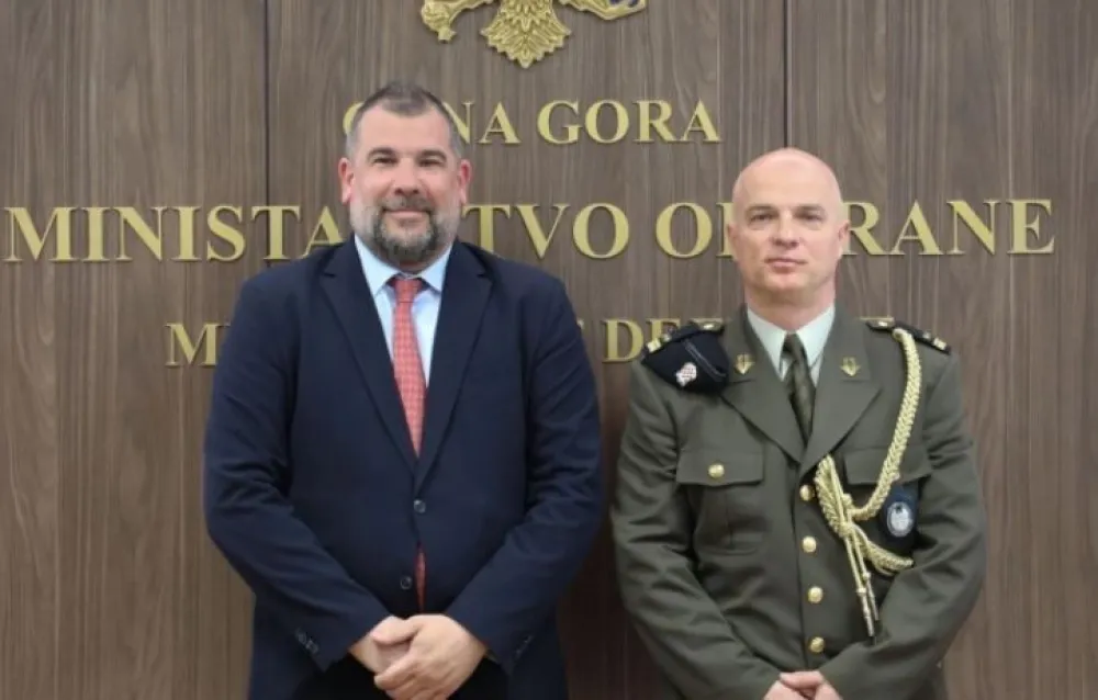 Krapovića sa izaslanikom odbrane Hrvatske: Saradnja značajno unaprijeđena savezništvom u NATO-u