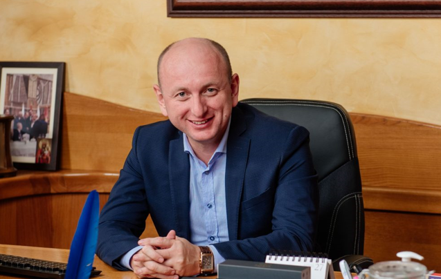Promocija knjige „Ne dam mandat“ Milana Kneževića u zetskom KIC-u