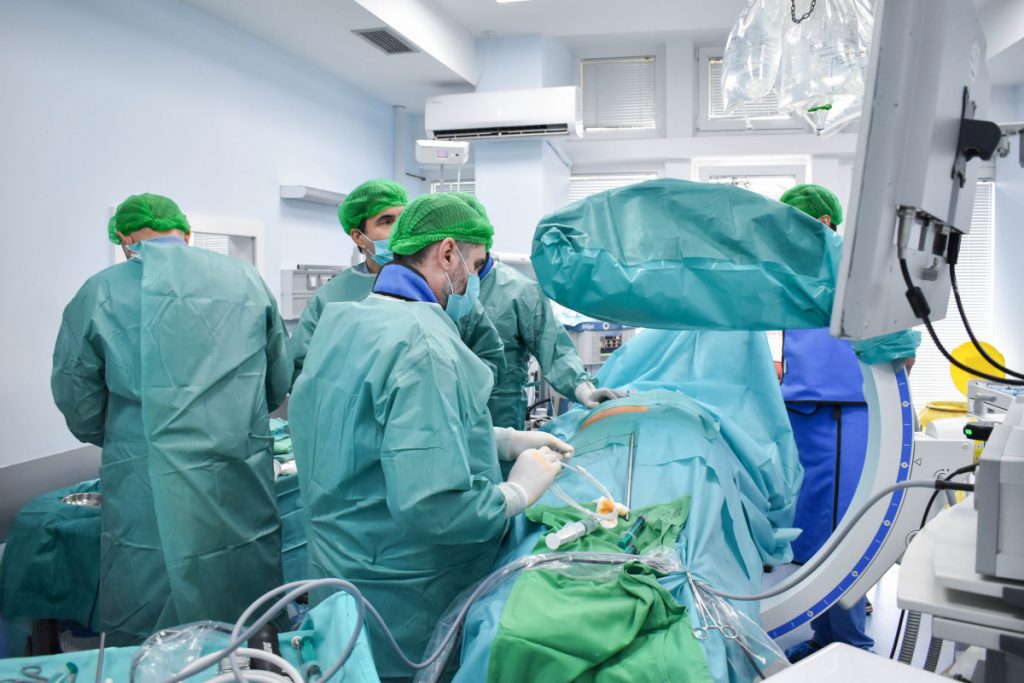 U KCCG izvedene prve operacije perkutane nefrolitopaksije