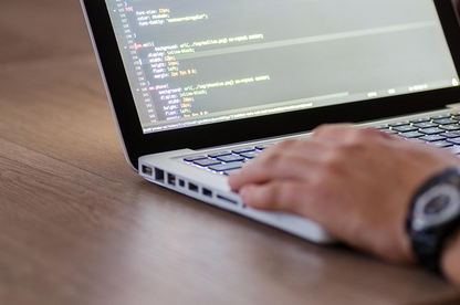 Hoće li programerske plate, uz gotovinu i dionice, uskoro sadržati i AI tokene?