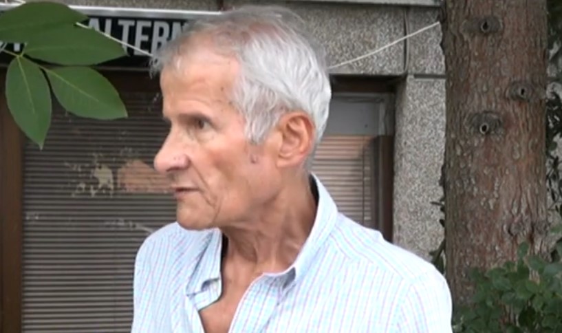 Šljuka štrajkovao ispred kancelarije obdusmana, pa završio u policiji: Nisam nikoga ugrožavao, osim što sam rekao Bjekoviću da ne štiti poštene ljude