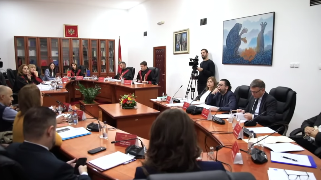 Ustavni sud usvojio žalbu MANS-a: I podaci o prisluškivanim osobama podliježu kontroli