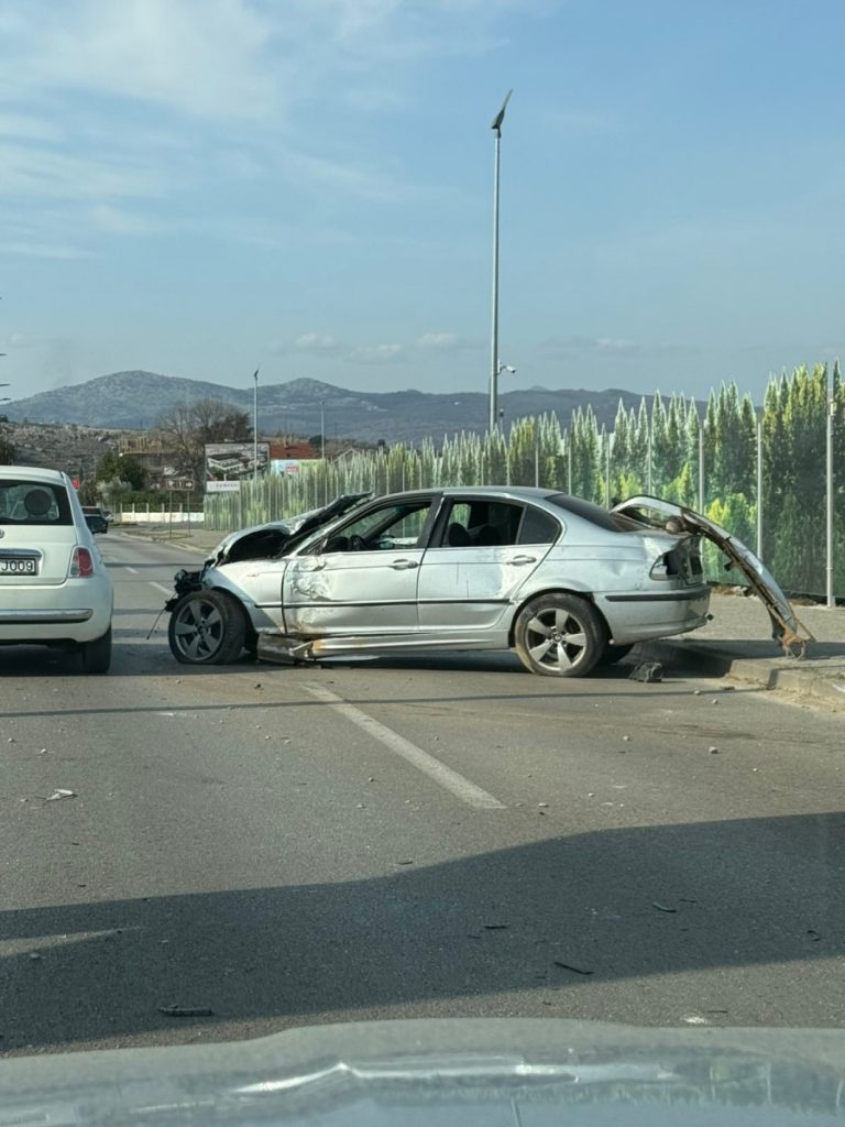 Jedna osoba povrijeđena u saobraćajnoj nezgodi