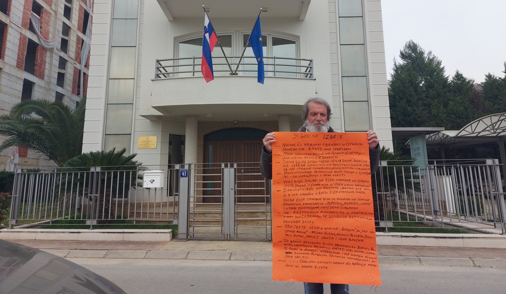 Budimir Vuković štrajkuje glađu ispred slovenačke ambasade: Idem „do kraja“, tražim elementarna ljudska prava