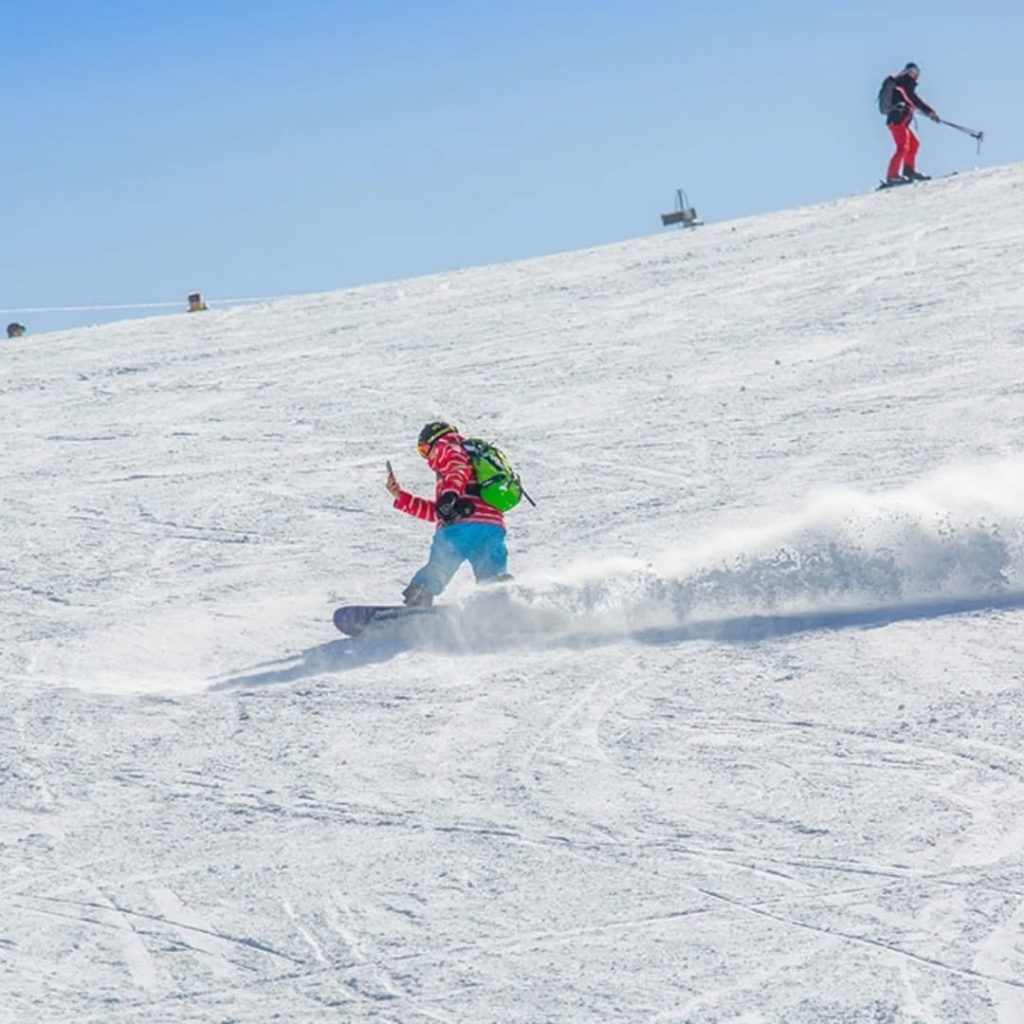 (FOTO) Više od 100 skijaških dana: Ski-sezona u Kolašinu 1450 zatvorena u nedjelju