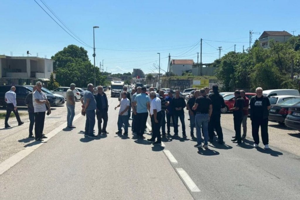 Bivši radnici Solane će blokirati put Bar-Ulcinj naredne subote